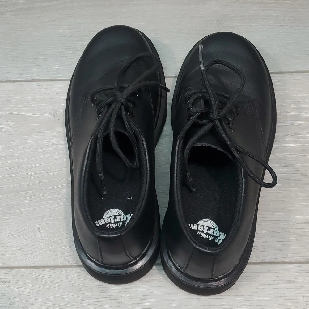 NEW Dr.Martens Kids Boys Mono J Chunky Tractor Platform shoes boots sz US 2